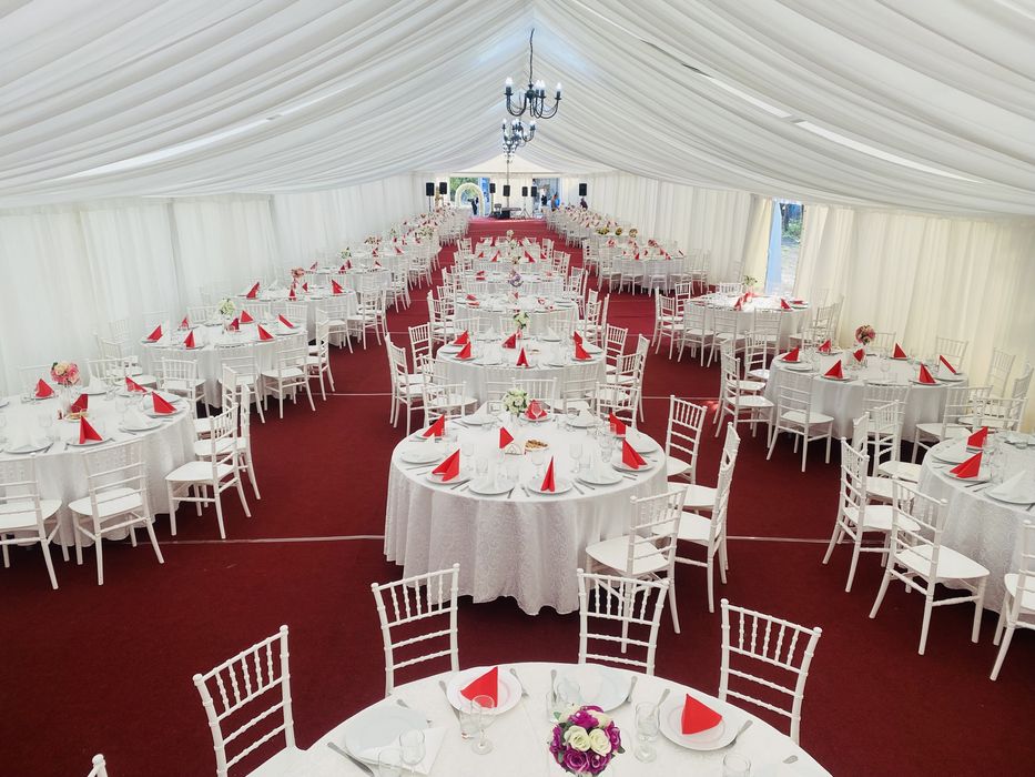 Inchiriez corturi pentru evenimente(latime de 10m sau 20m)