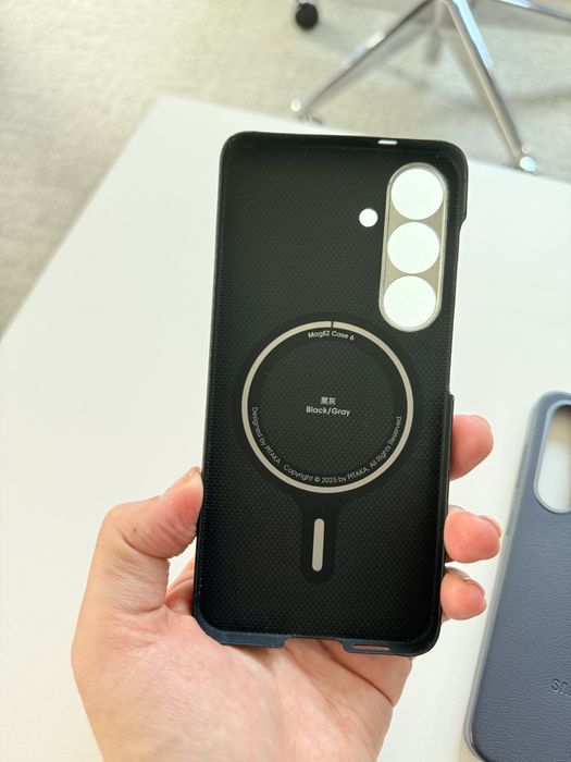 Премиум калъфи за Samsung Galaxy S25 – Оригинална кожа & Pitaka