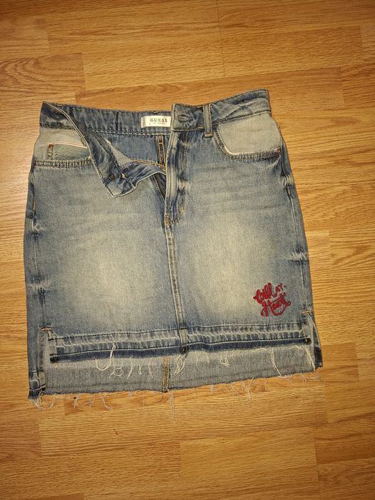 Дамска  оригинална дънкова пола GUESS рр С