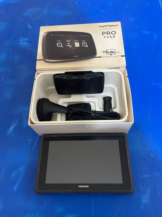 GPS profesional TomTom PRO 7250 Webfleet complet cu accesorii