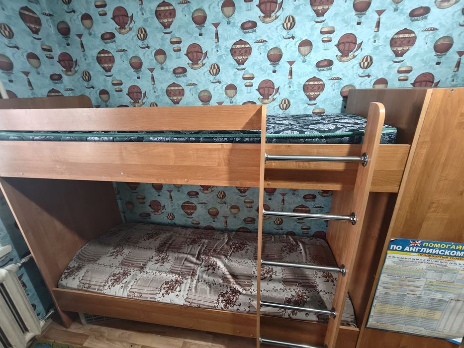 Кровать двухярусная