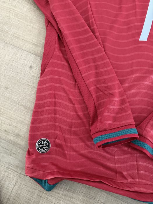 Tricou de fotbal maneca lunga  bluza fotbal Portugalia nationala Puma marime M Cristiano Ronaldo 7 CR7 marime M