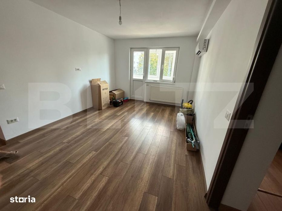 Apartament 3 camere, 58 mp, renovat complet - zona Tatarasi — fotografia 3