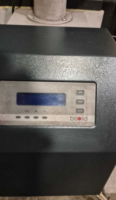 Комбиниран котел на твърдо гориво и пелети viadrus 22 basic bisolid gp