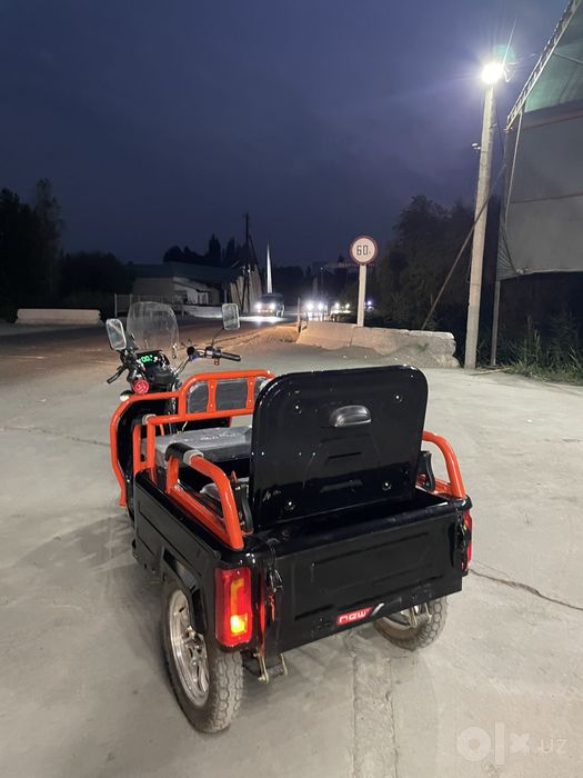 Скутер трёхножка, айби йок 60km га чкади, толик заряд билан 45-50 km