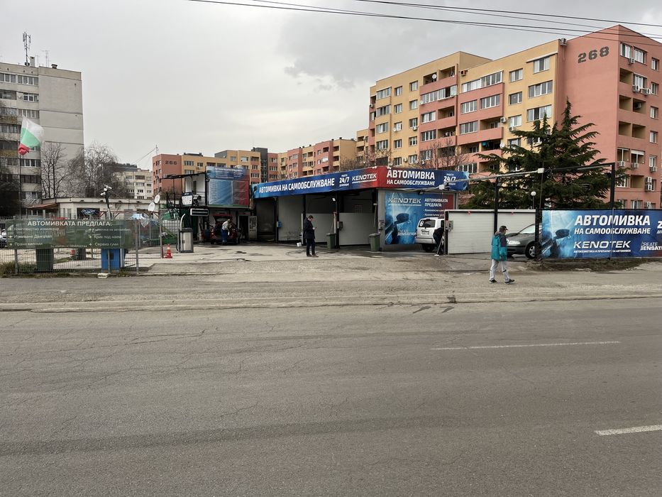 Автомивка дружба 2 предлага измиване на двигатели от горе и от долу