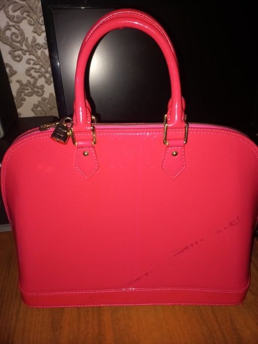 Lois Vuitton Alma оригинал недорого