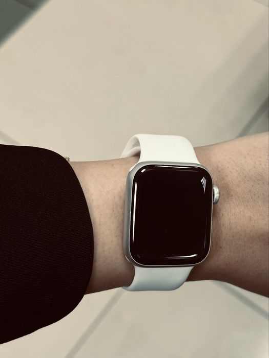 Apple Watch SE 2024 GPS S/M 40mm