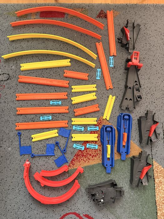 Набор hot wheels