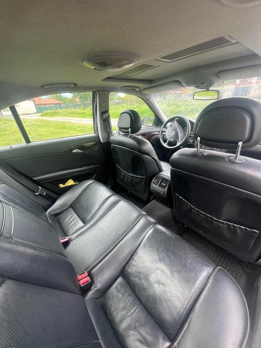 Mercedes-Benz E 220