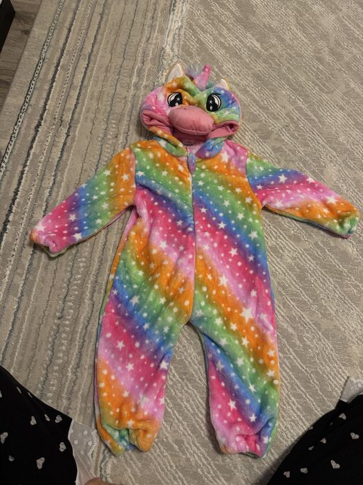 Детские вязаные костюмы и комбез