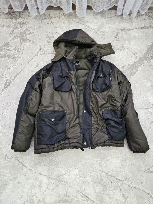 Продам куртки зимние