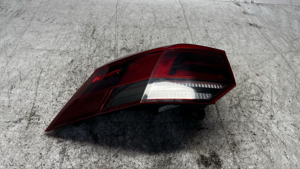 Volkswagen Golf 7 ляв стоп