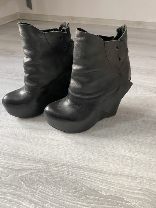 Боти естествена кожа