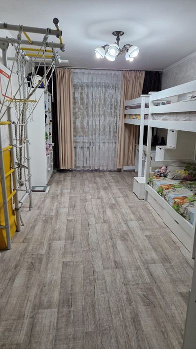 Продам 2-комнатную квартиру