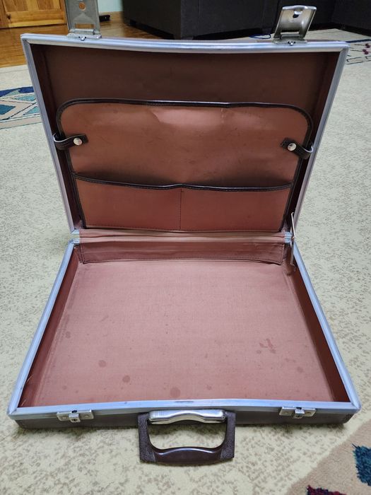 Кейс дипломат для документов