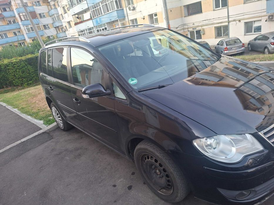 VOLKSWAGEN Touran 2008 — imagine 3