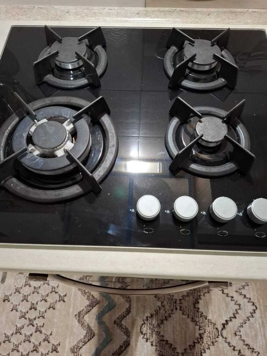 Plita încorporată si cuptor electric