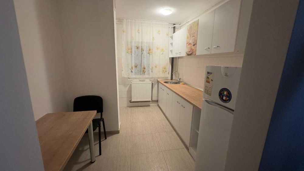 Inchiriez apartament 2 camere micalaca