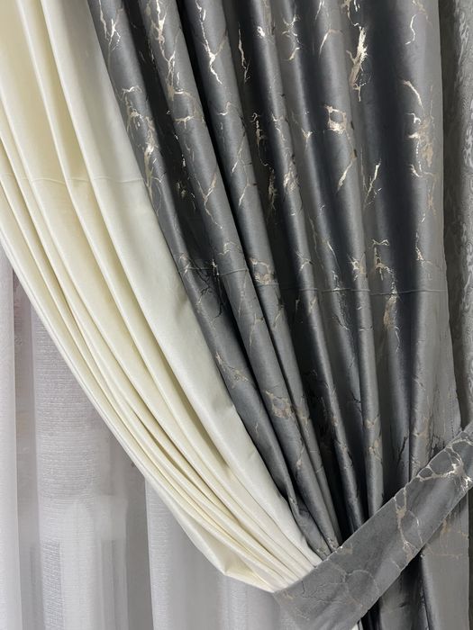 Продам шторы б/у в отличном состоянии