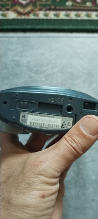 Продам одни из первых цифровых фотоаппаратов Kodak EasyShare DX3500