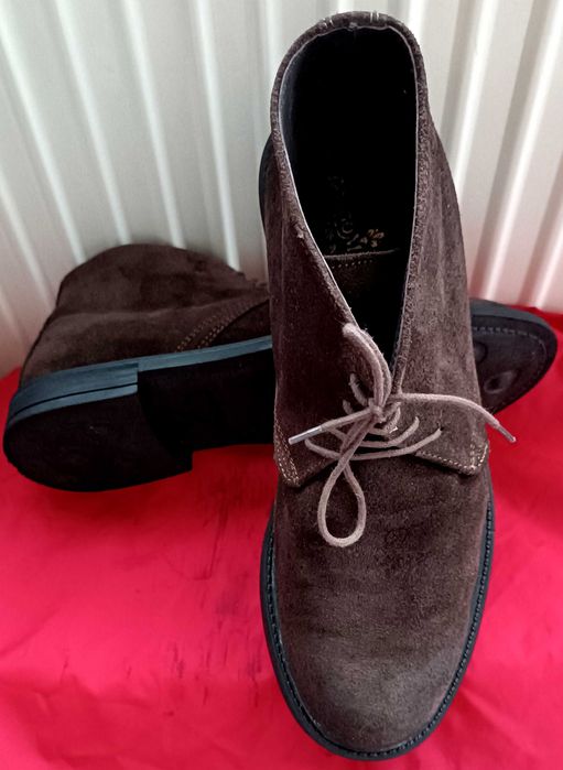 Ghete chukka din piele naturala intoarsă mărimea 44 made in ITALY