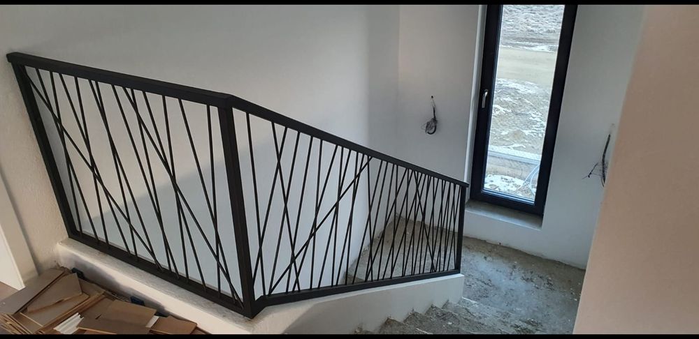 Scări, porți și balustrade metalice