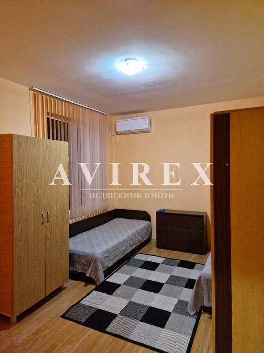 Дава се под наем Двустаен апартамент в Пловдив, Тракия - 70 кв.м за 348.84 € - Снимка #1