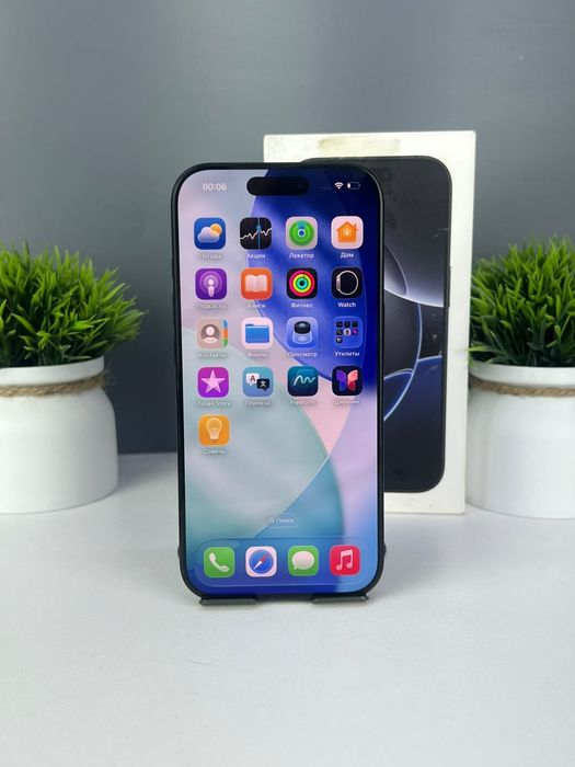 Телефон Apple iPhone 16 Pro 256GB