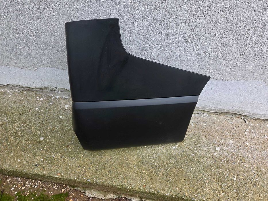 Flaps dreapta bară spate renault trafic 3.