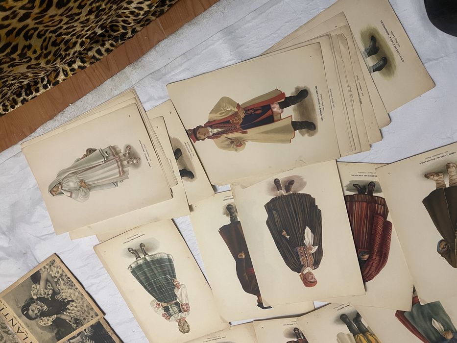 Imagini costume artizanale vintage