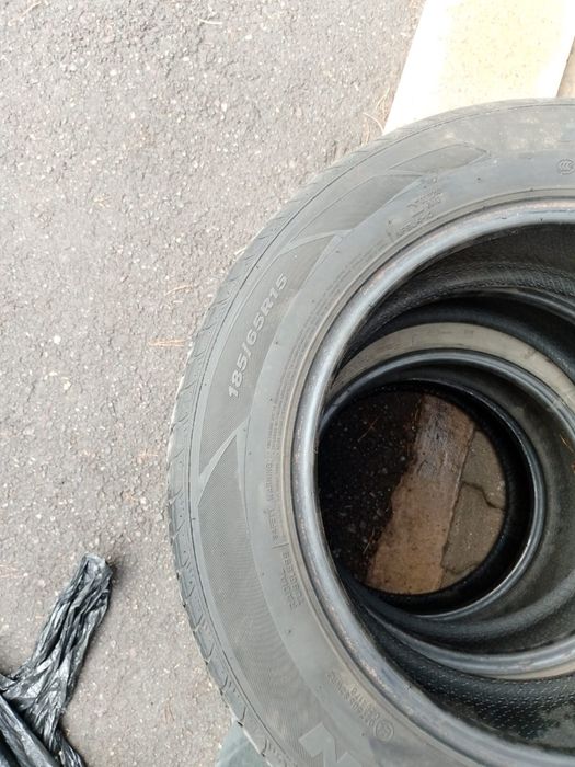 Продам шины  4 штуки