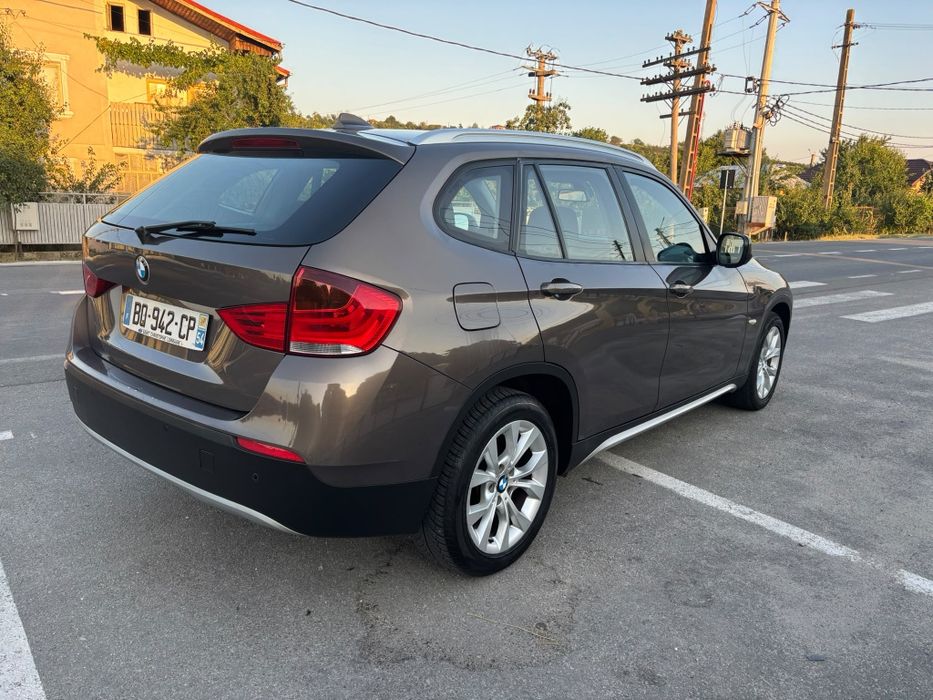 BMW X1 2011 — imagine 4