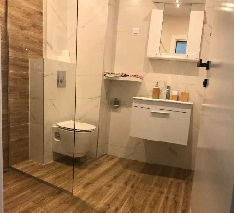 Дава се под наем Четиристаен апартамент в Пловдив, Център - 98 кв.м за 229.5 € - Снимка #1