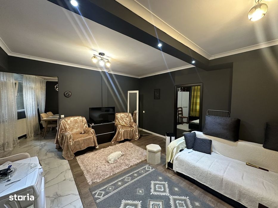 2 camere renovat | Piața Romană–B-dul Bălcescu | Etaj 1
