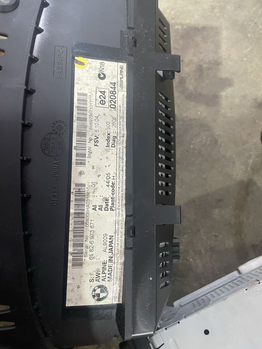 Навигация/ километраж БМВ Е90 (navigaciq bmw e90)