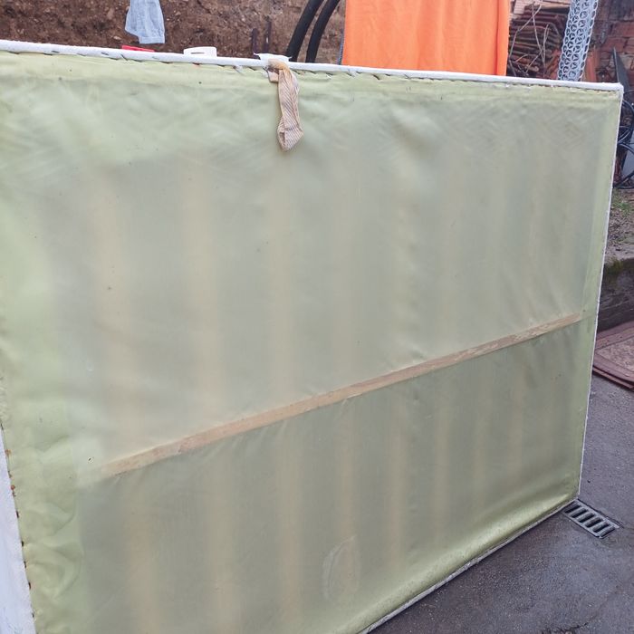 Продавам матрак 144 на 200