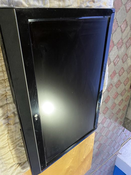 Продам телевизор в идеальном состоянии