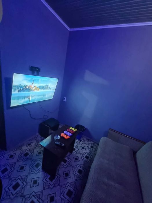 Komputerlar va playstationlar komplekt