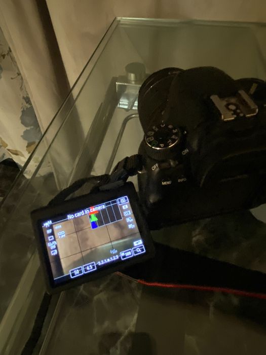 DLSR фотоапарат Canon EOS 70D + ПОДАРЪК ЧАНТА