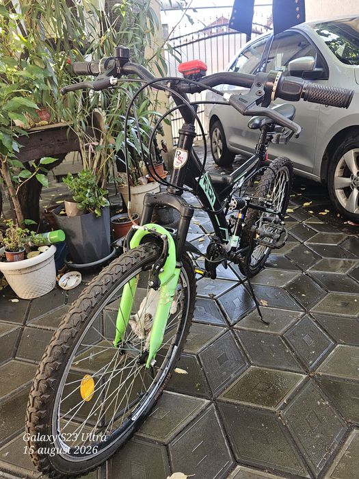 Bicicleta 24" copii 13 - 16ani, max.90kg