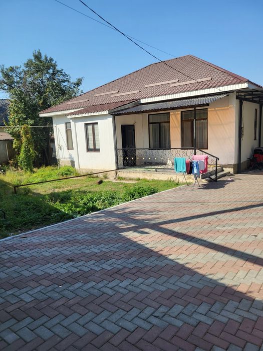 Продам дом  10 соток