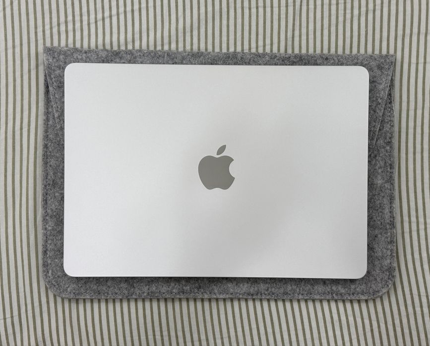 Macbook air 2025 m4 256gb