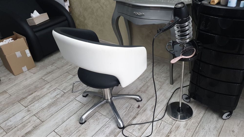 Accesorii  salon infrumusetare