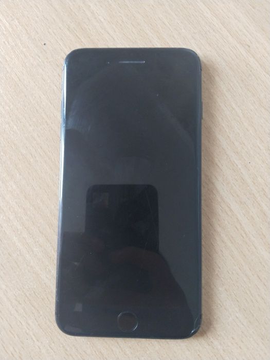 Продам айфон 7+ 32гб
