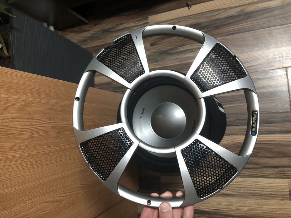 Subwoofer Blaupunkt si Statie Crunch