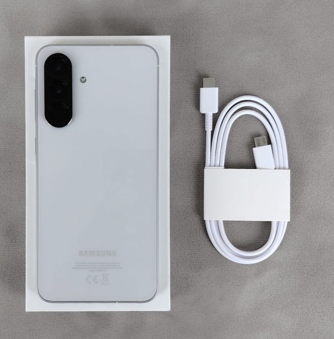 Продам телефон SAMSUNG A 56