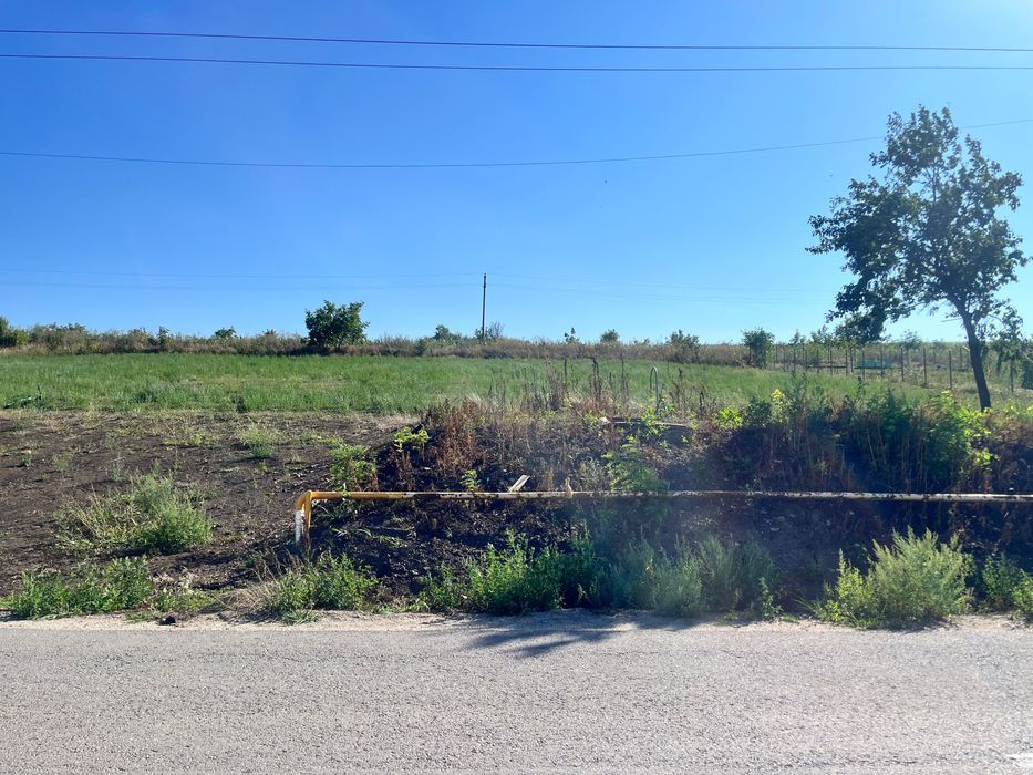 Teren intravilan de vânzare în satul Pata