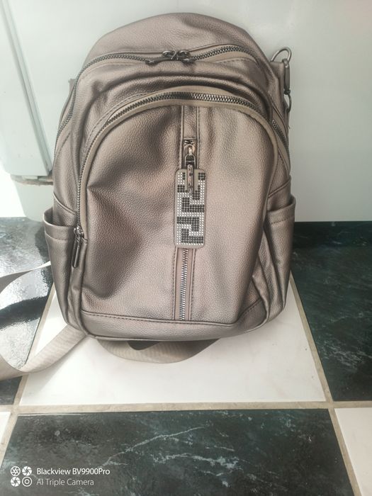 Rucsac pentru dama in stare buna