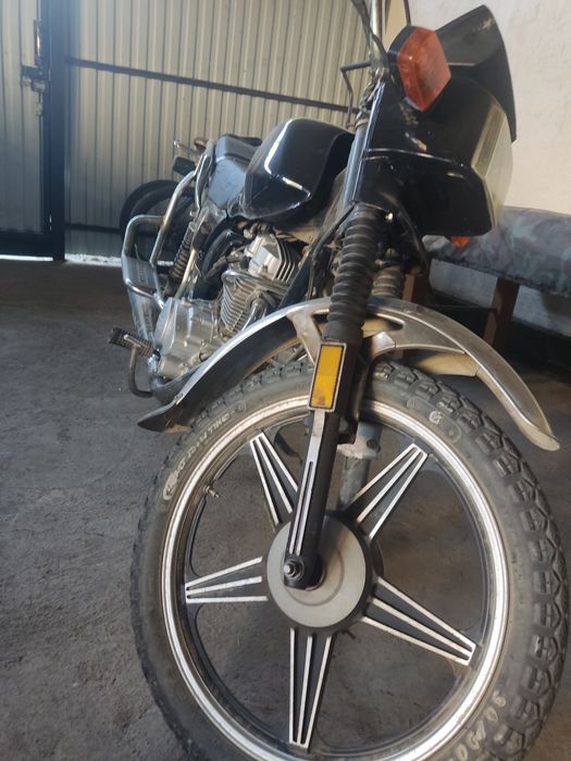 Продам мотоцикл .